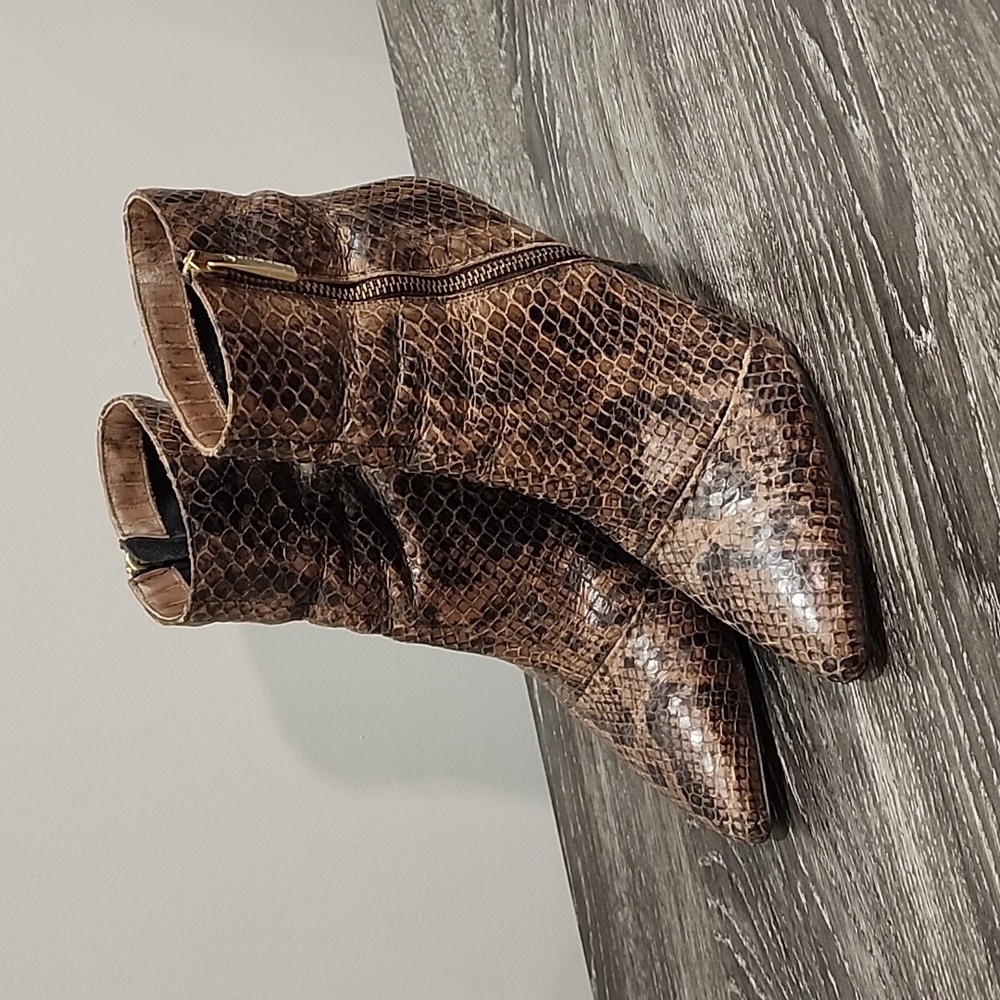 Karen Millen Limited Edition Faux Snakeskin Zip Up Pointy Toe Wedge Heel Boots
